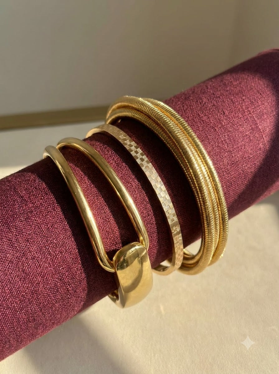 Minimal Luxe Stack
